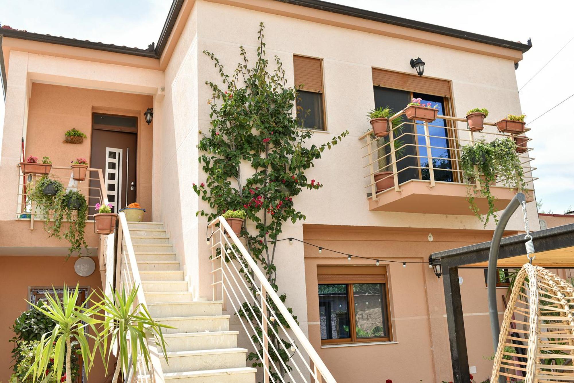 Vila Noar Vlore Luaran gambar