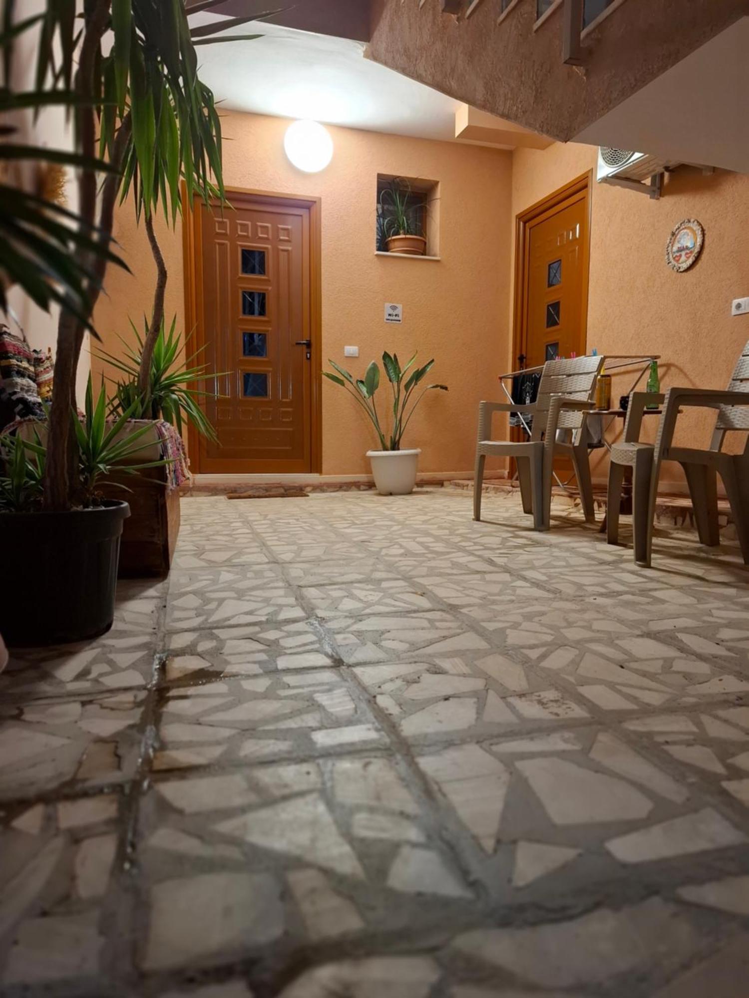 Vila Noar Vlore Luaran gambar